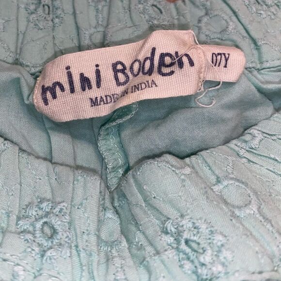 Mini Boden Mint Green Light Blue Eyelet Lace Pull on Shorts 07Y - Picture 3 of 3